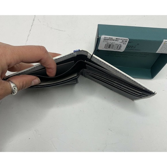 NWT TEMS Collection $100 Print Bill Fold Wallet - Picture 7 of 9